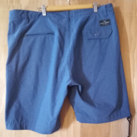 Mens pre-owned Pelagic shorts size 38 turquoise - Picture 2 of 4